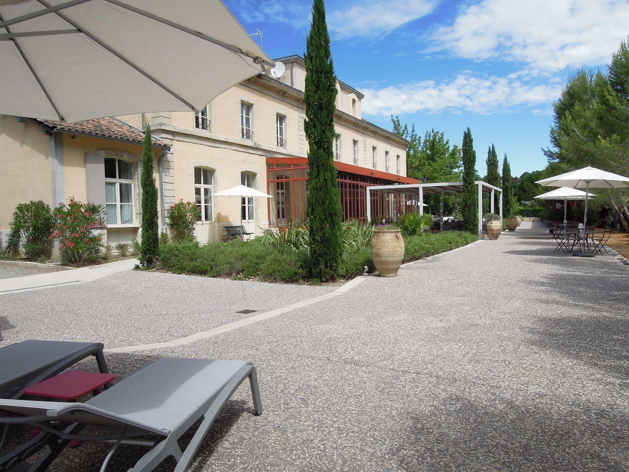 Hotel Estelou Sommières Exteriér fotografie